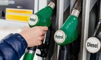 Petrol Rate: നേരിയ ആശ്വാസം, സംസ്ഥാനത്ത് പെട്രോൾ, ഡീസൽ വിലയിൽ കുറവ്.